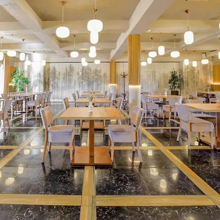 Lesny Dwor Hotel 3*