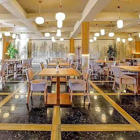 酒店 Lesny Dwor