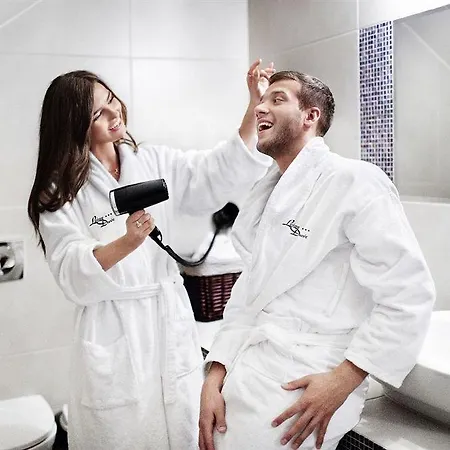 ホテル Lesny Dwor ラドム