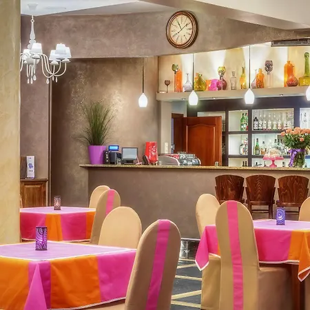 Lesny Dwor ホテル 3*